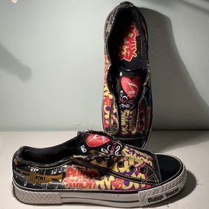 BNWOT❤️❤️🎊🎊🎉🎉🎉Philip Simon Musicares Tennis